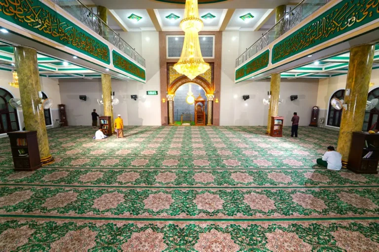 Masjid Jami' Babussalam Lawang - Farah's Carpet